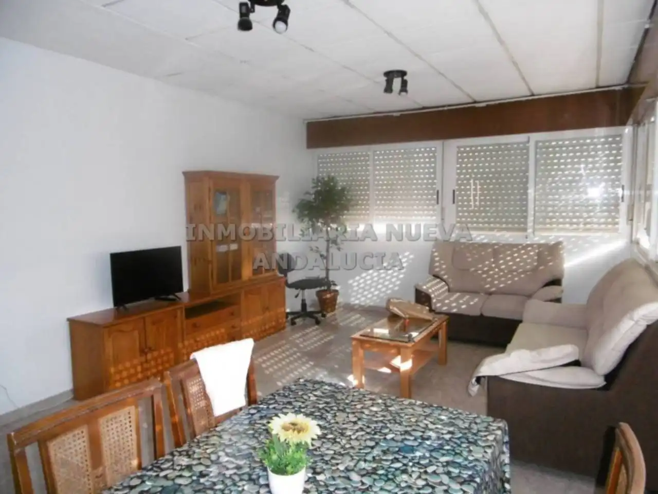 Flat with lift to rent in Ciudad Jardín - Tagarete - El Zapillo, imagen 2