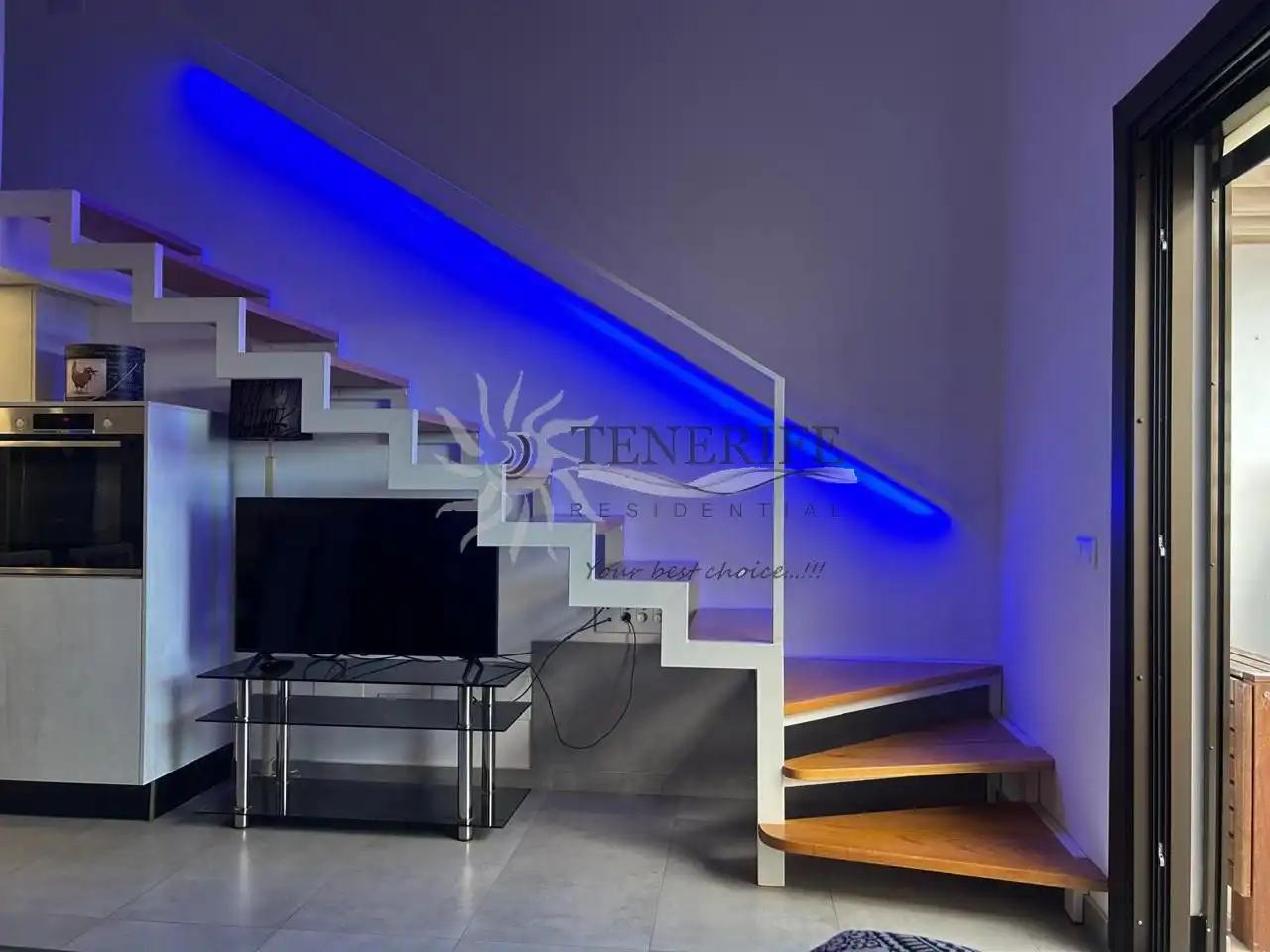 Piso en venta en Arona con Aire acondicionado, Terraza y Amueblado