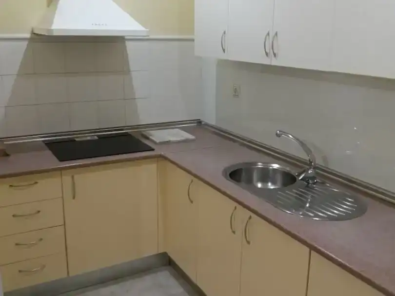 Cuina de Apartament en venda en Bormujos amb Aire condicionat i Piscina