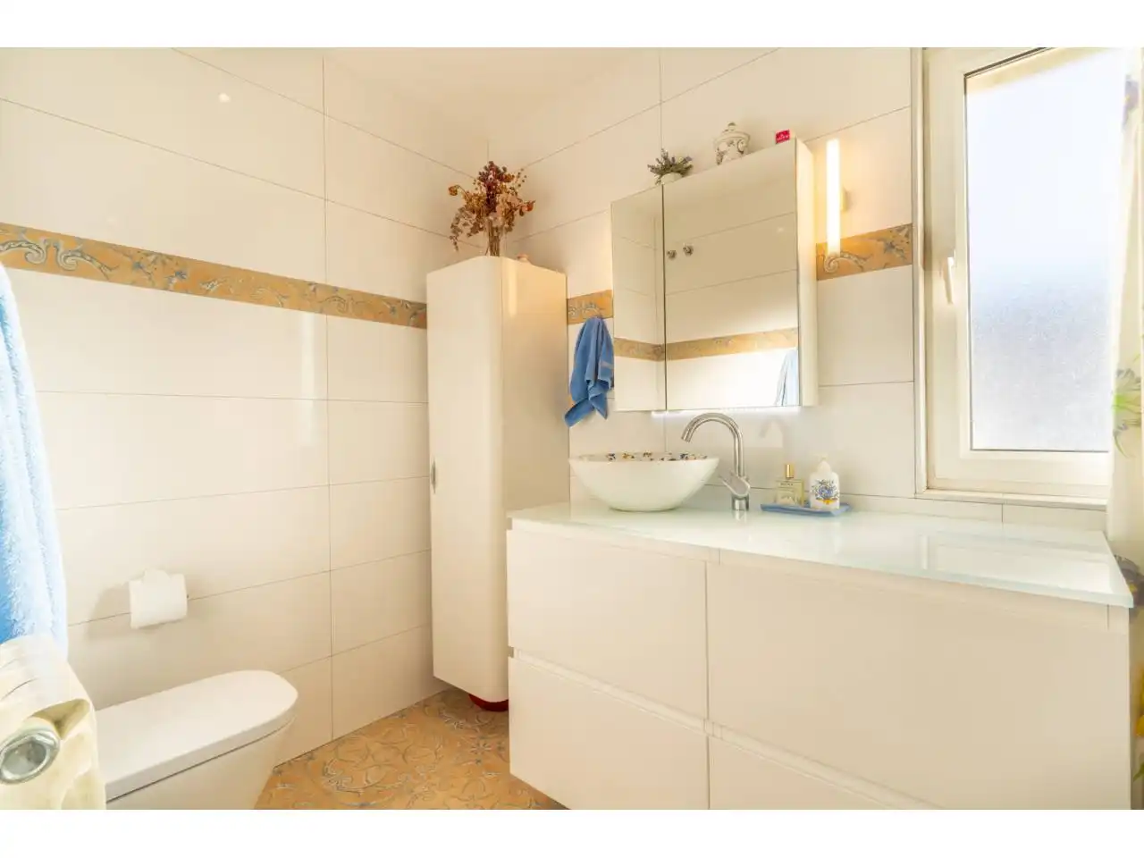 Bathroom of Attic for sale in Girona  with Heating, Parquet flooring and Terrace