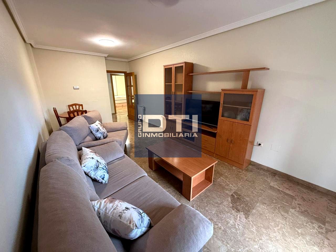 Living room of Flat for sale in  Albacete Capital  with Heating, Storage room and Furnished