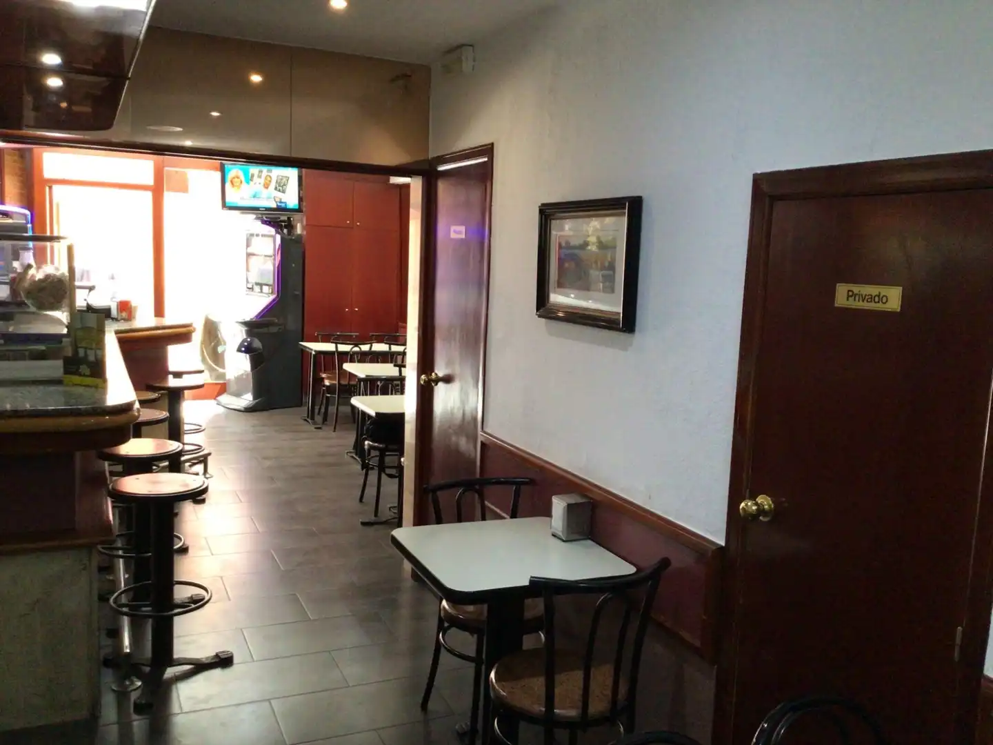 Business premises for transfer in Ciutat Vella, imagen 6