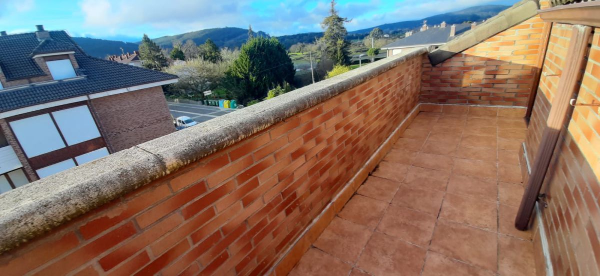 Terrassa de Àtic en venda en Bárcena de Cicero amb Calefacció, Terrassa i Piscina comunitària