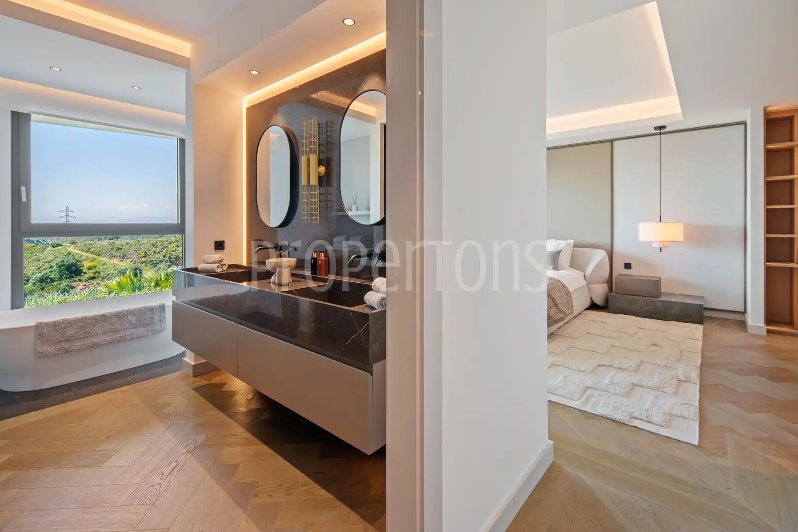 Habitación de Casa o chalet en venta en Marbella