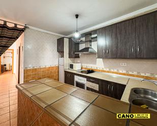 Kitchen of Flat for sale in Padules