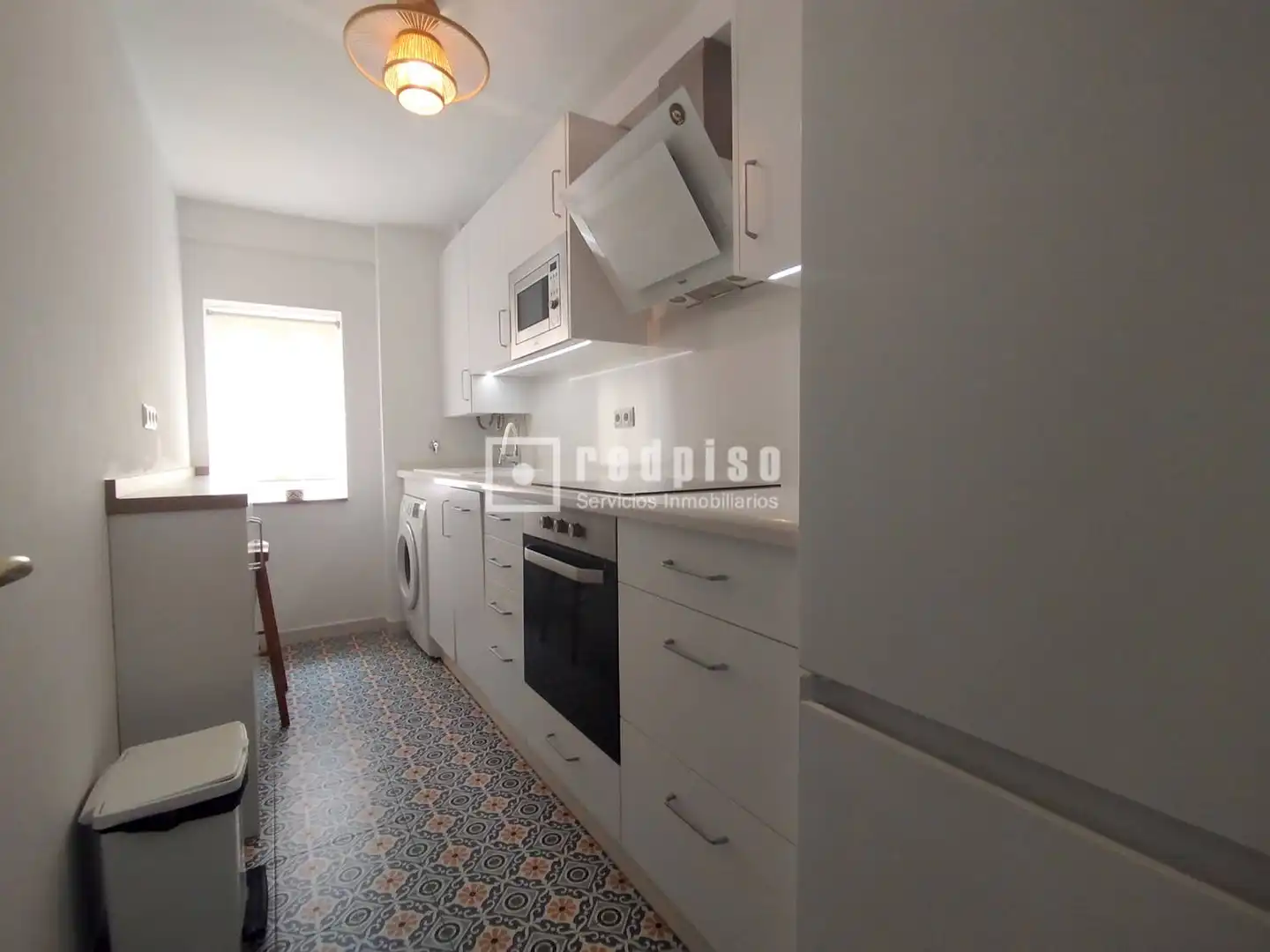 Cocina de Piso de alquiler en Sevilla con Aire acondicionado y Jardín privado