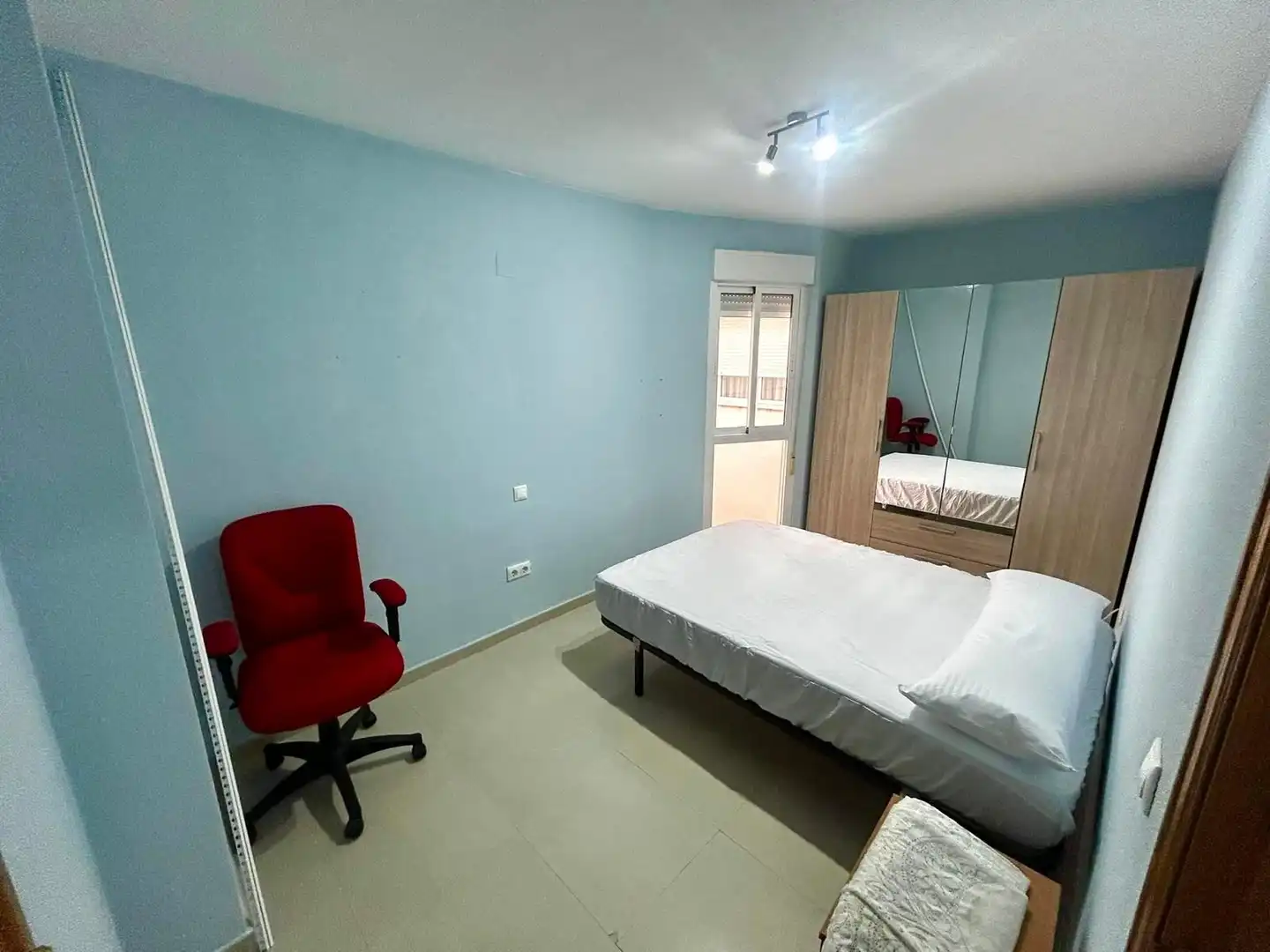 Wohnung zur Miete in Carrer Alicante, Haygon - Universidad