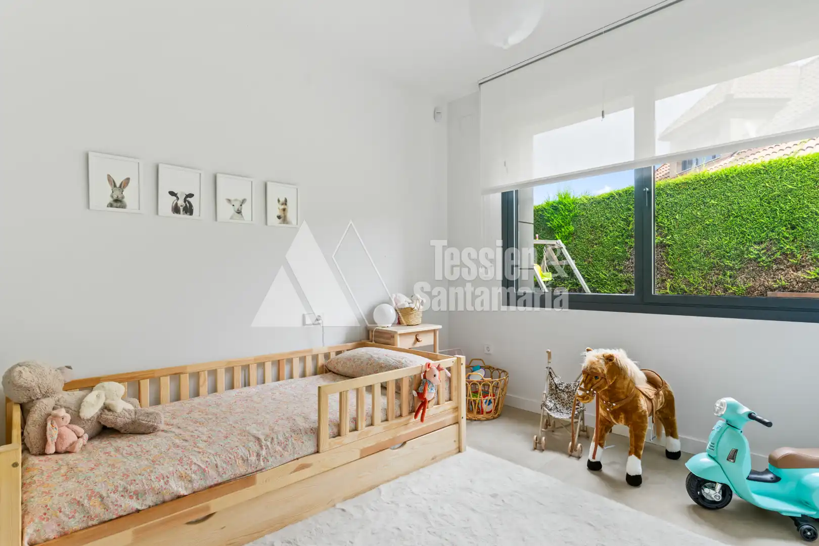 Habitación de Casa o chalet en venta en Gijón  con Calefacción, Jardín privado y Terraza