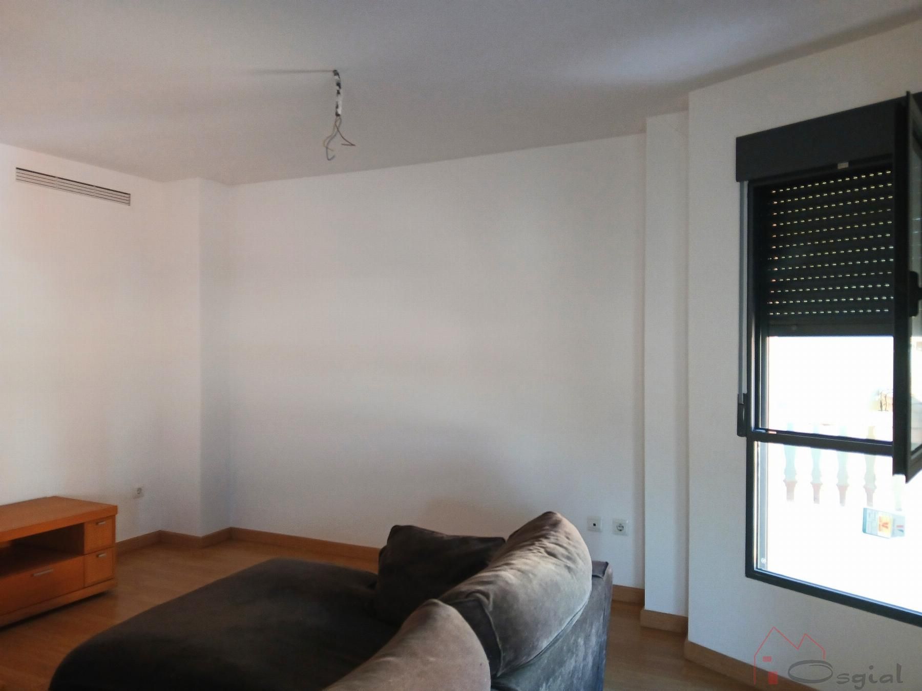 Living room of Flat for sale in Favara  with Air Conditioner, Heating and Parquet flooring