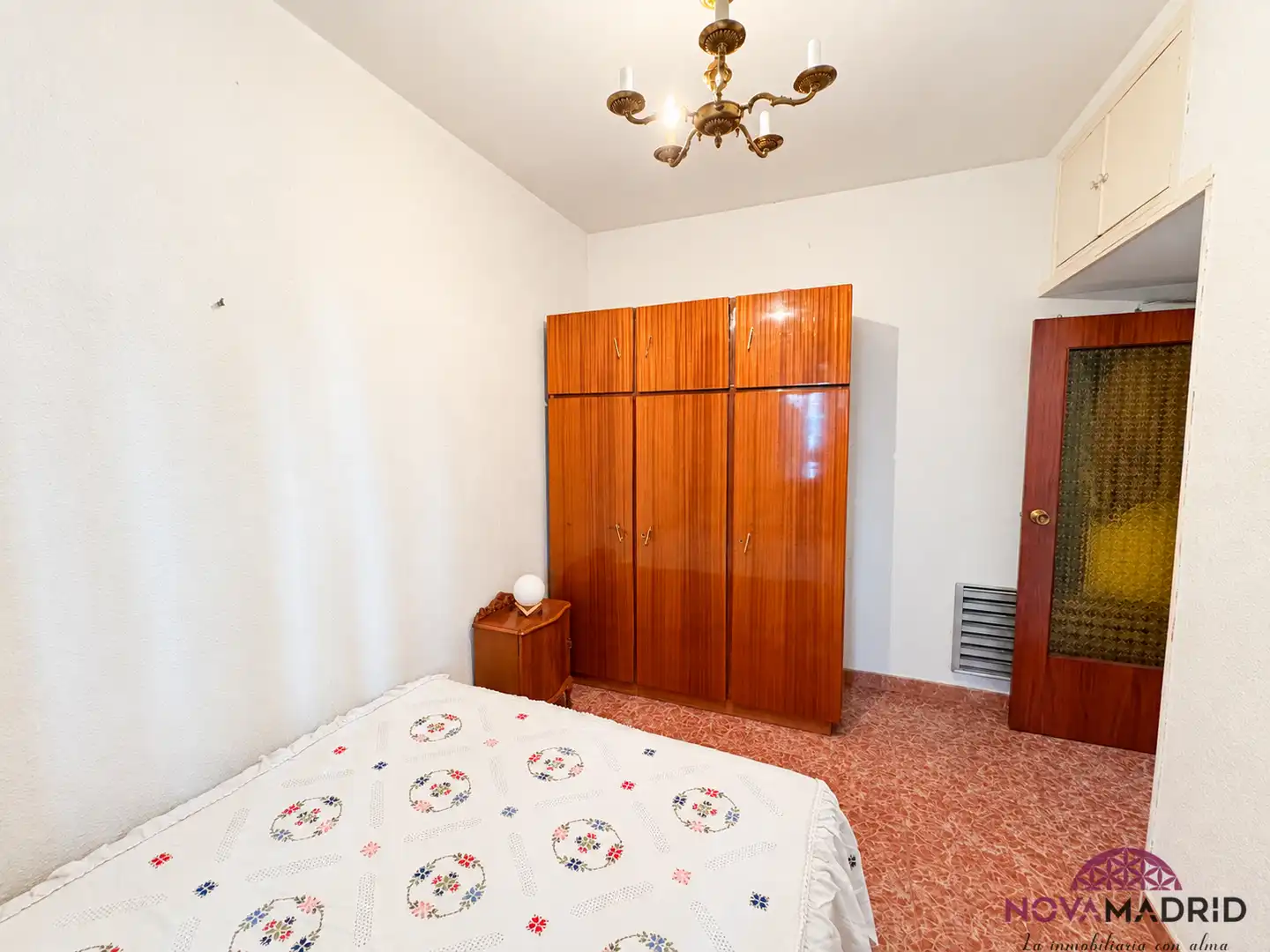 Habitación de Piso en venta en Madrid con Calefacción y Terraza