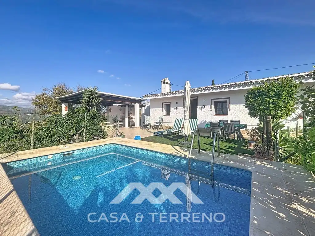 Vista exterior de Casa o chalet en venta en Vélez-Málaga ciudad