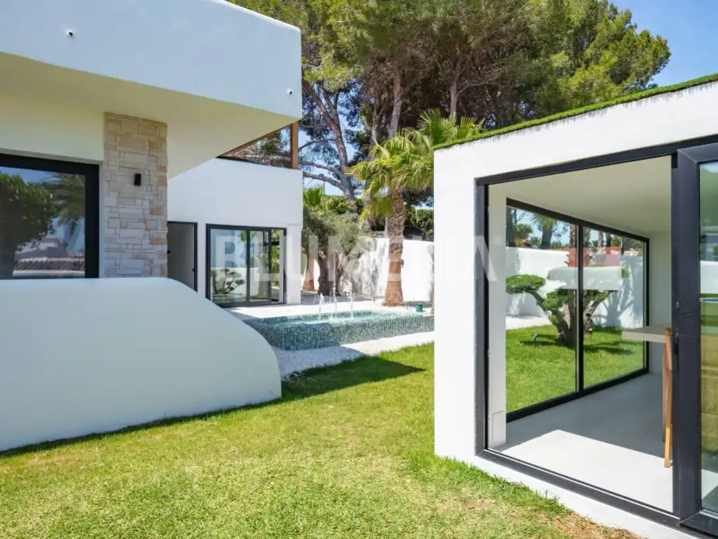 Vista exterior de Casa o chalet en venta en Jávea / Xàbia con Aire acondicionado y Calefacción