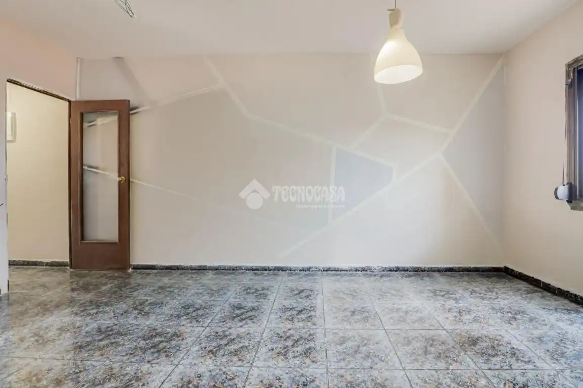 Sala de estar de Piso en venta en L'Hospitalet de Llobregat con Aire acondicionado y Calefacción