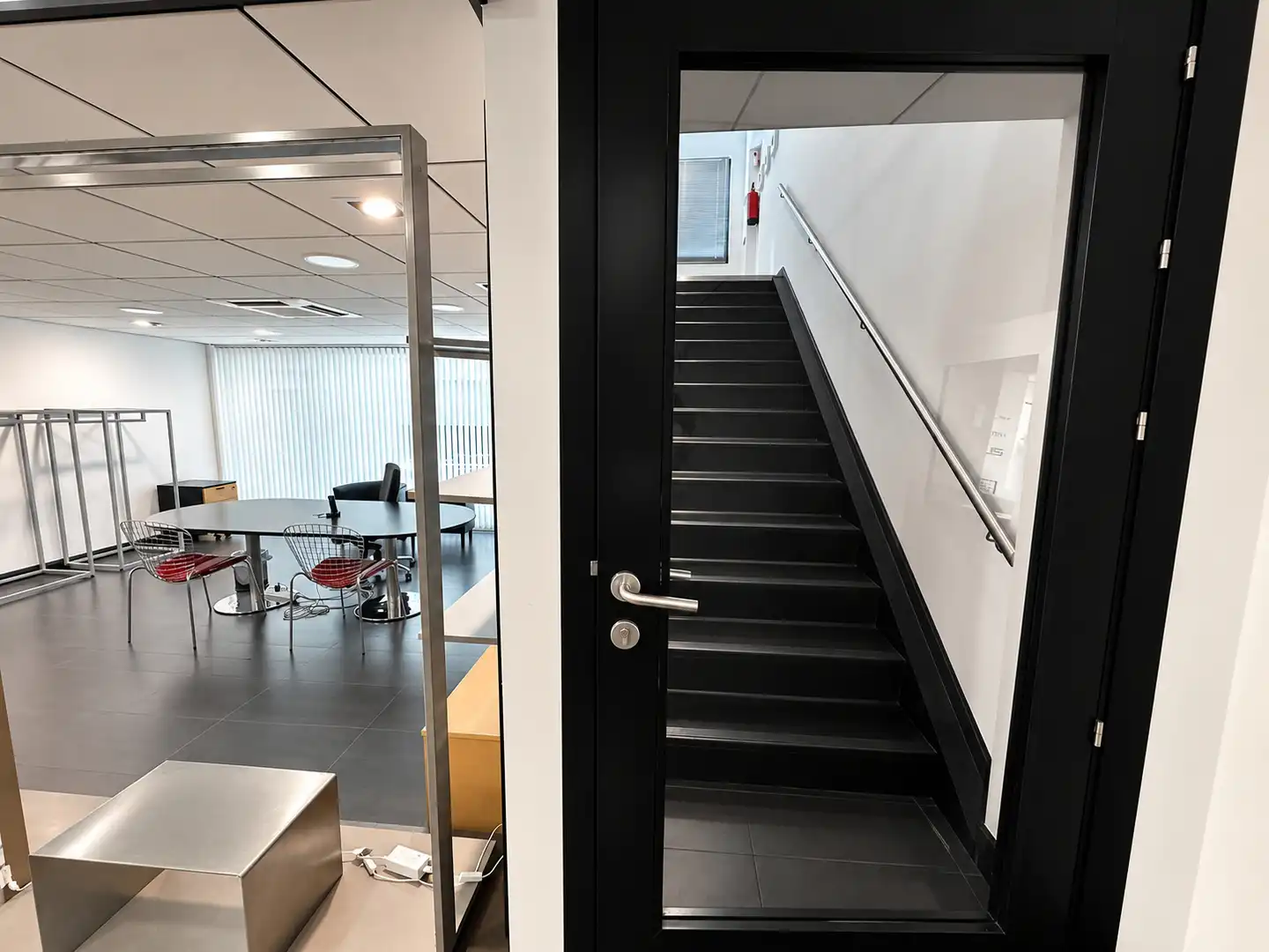 Business premises for sale in Calle Módena 36, imagen 22