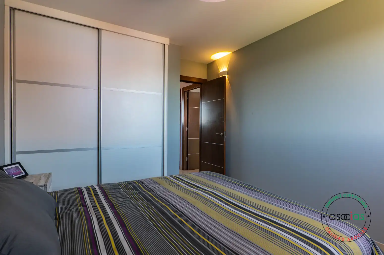 Habitación de Casa o chalet en venta en Gijón  con Calefacción, Jardín privado y Terraza