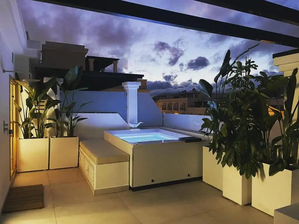 Casa o xalet en venda a Aloha