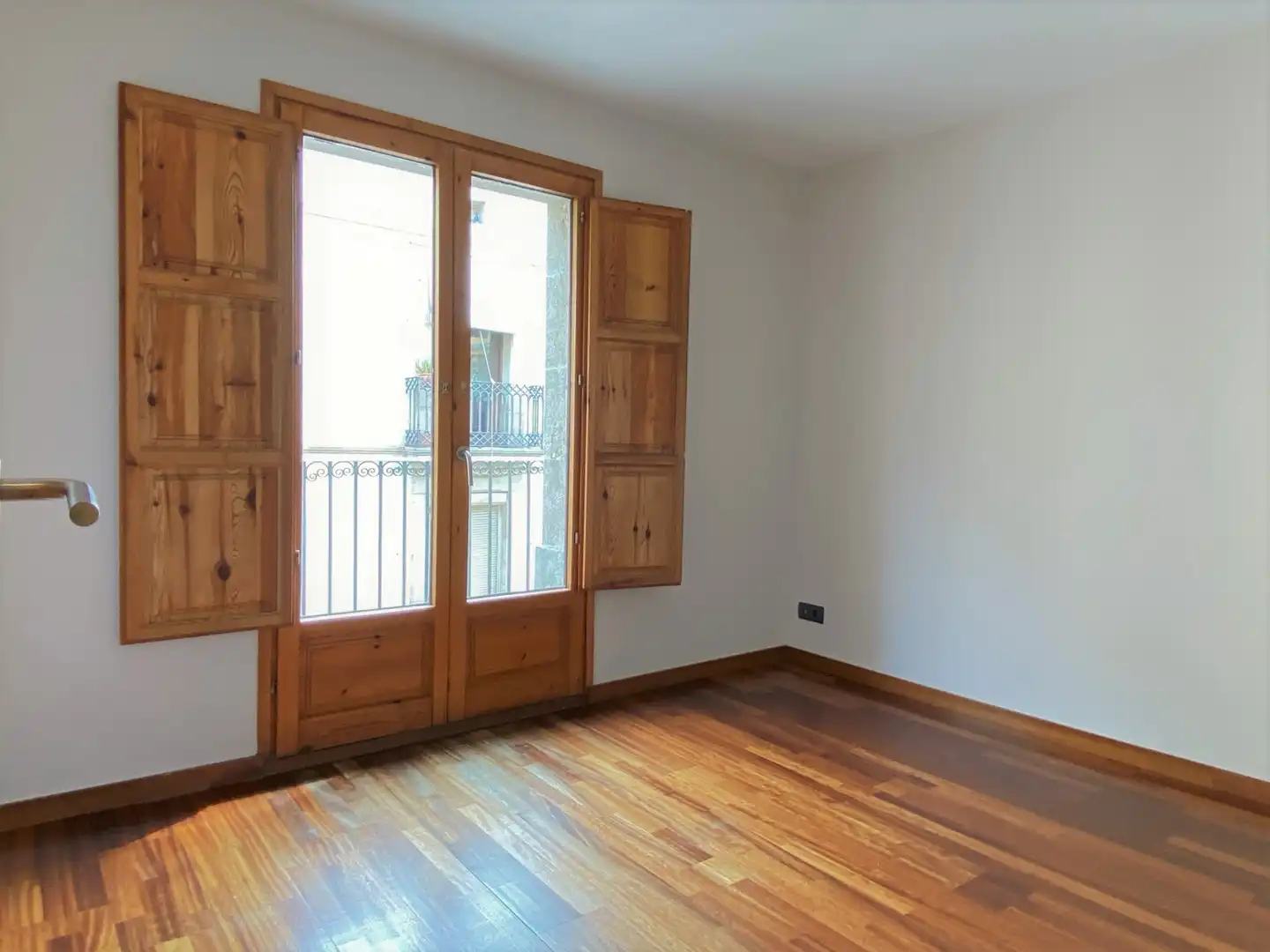 Piso en venta en Carrer de Jovellanos, El Raval