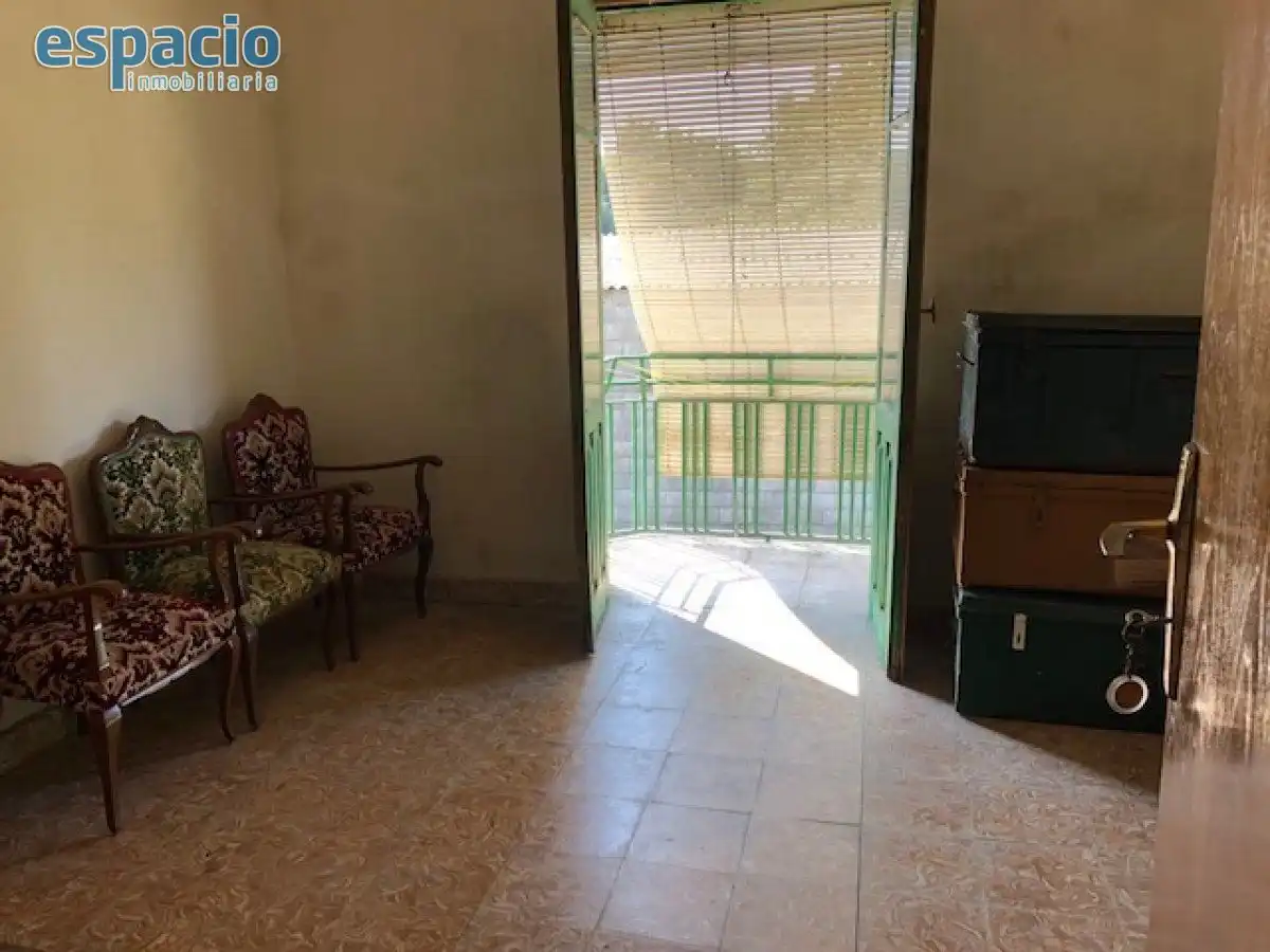 Houses for sale in Carracedelo  with Balcony