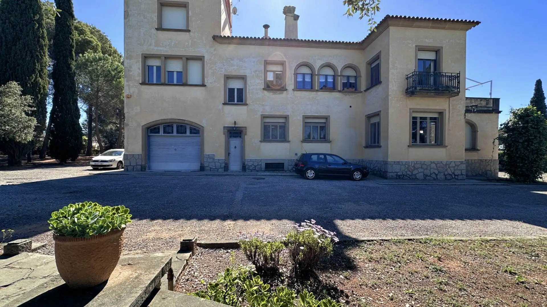 Vista exterior de Casa o chalet en venta en Terrassa con Aire acondicionado, Calefacción y Jardín privado