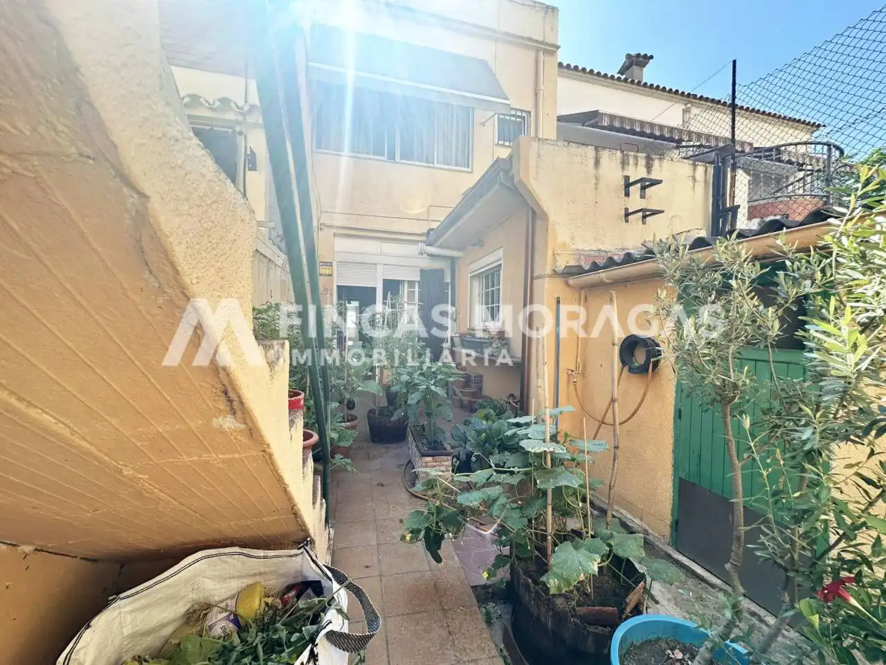 Exterior view of Houses for sale in Centre