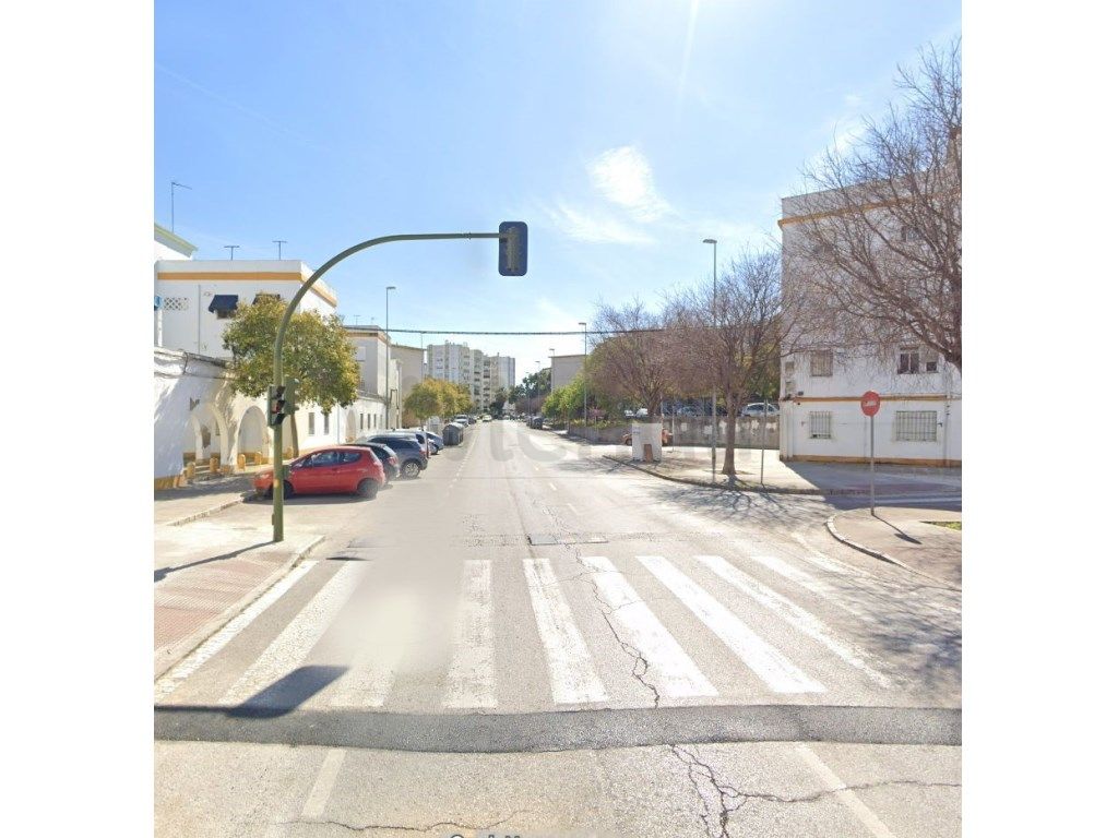 Vista exterior de Pis en venda en Jerez de la Frontera