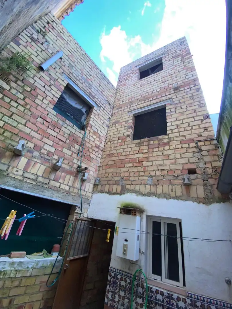 Exterior view of Houses for sale in Morón de la Frontera