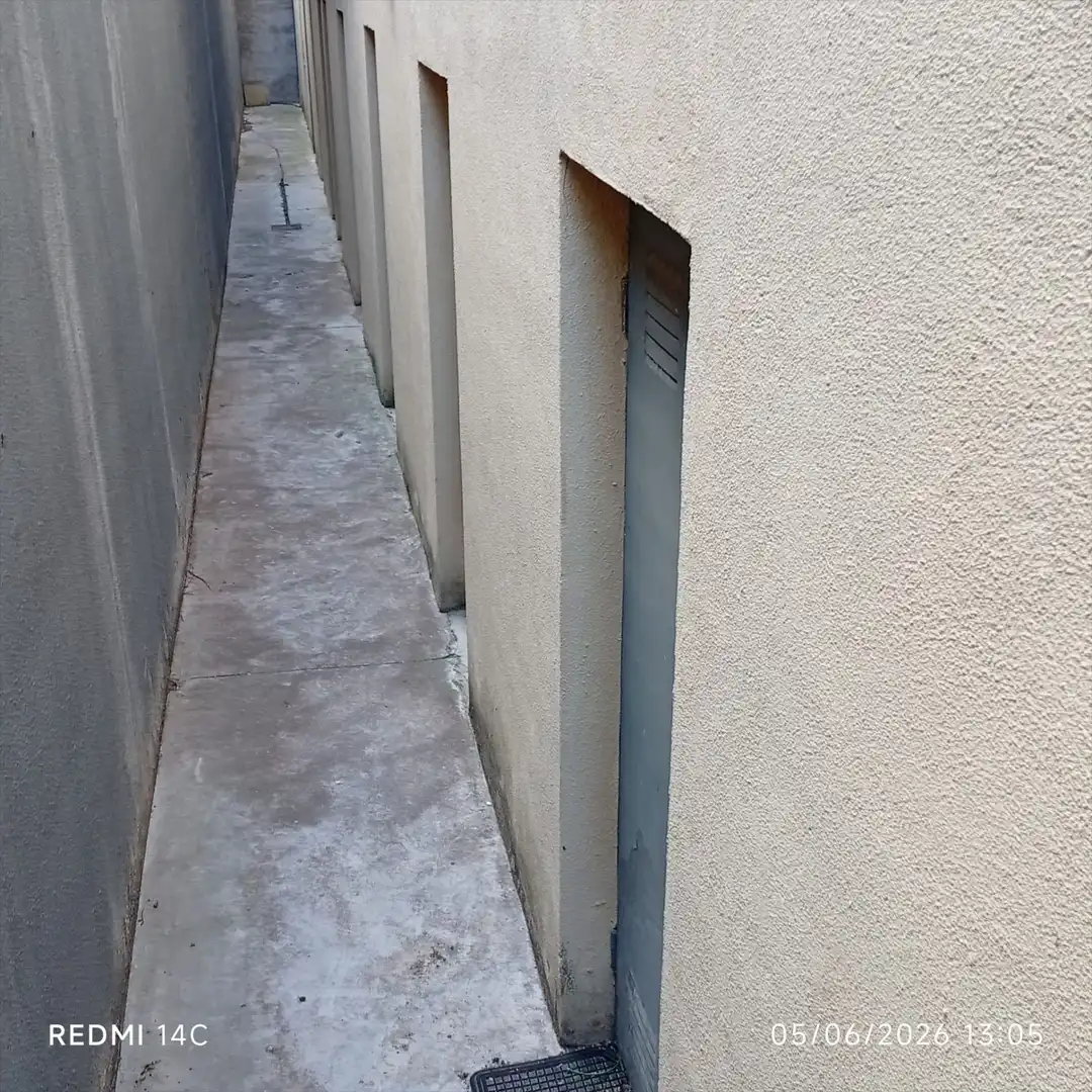 Vista exterior de Pis en venda en San Lorenzo de El Escorial amb Calefacció, Traster i Piscina comunitària