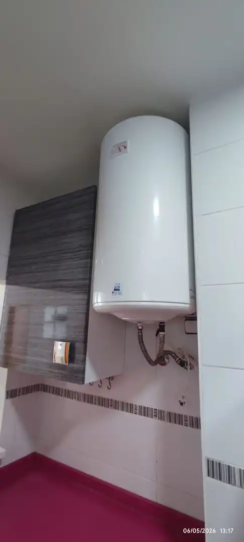 Bathroom of Flat for sale in Cartagena  with Air Conditioner and Furnished