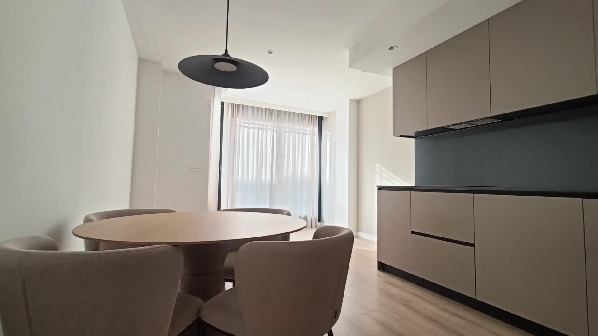 Pis de lloguer a Calle de Aspe, 3, Reina Victoria - Miguel Hernández