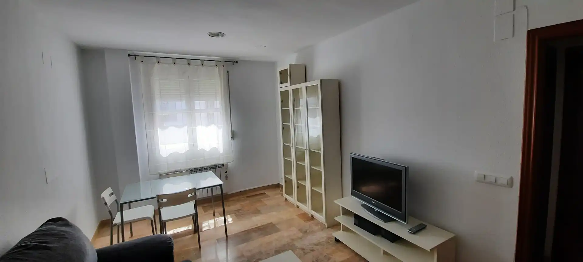 Sala d'estar de Pis de lloguer en Lucena amb Calefacció, Terrassa i Moblat