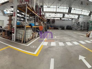 Industrial building for sale in Valdepeñas