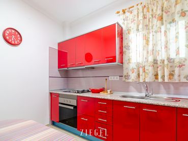 House with balcony for sale in Calle Camilo Martinón Navarro