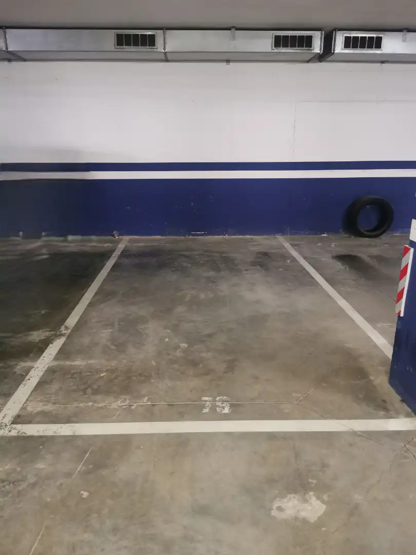 Einzelparkplatz mit Aufzug zum Verkauf in Passatge Pep Ventura 12, imagen 2