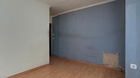 Foto 5 de Piso en venta en C/ Zurbarán, Cruces, Barakaldo