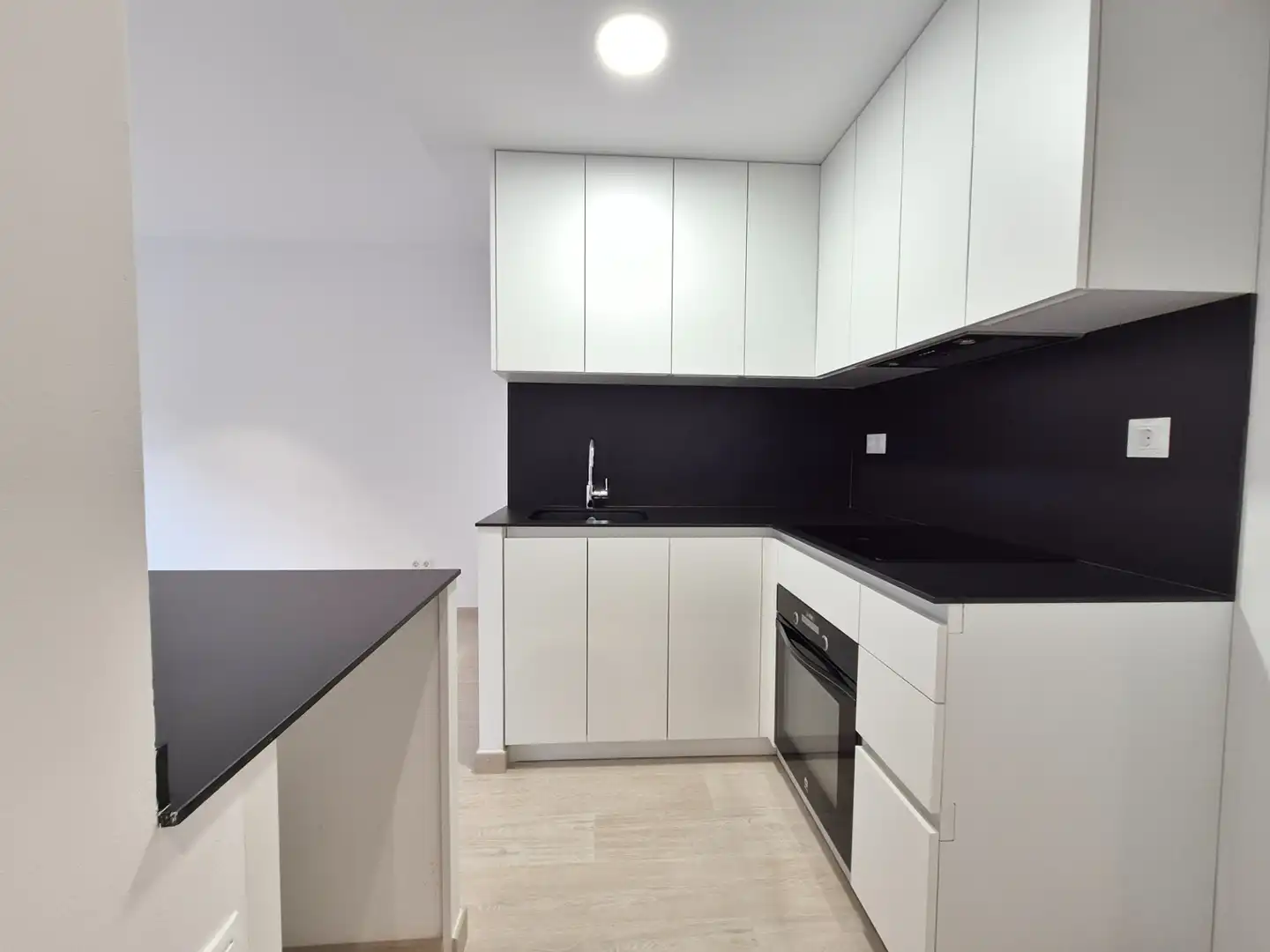 Cocina de Piso en venta en Valencia con Aire acondicionado, Parquet y Horno