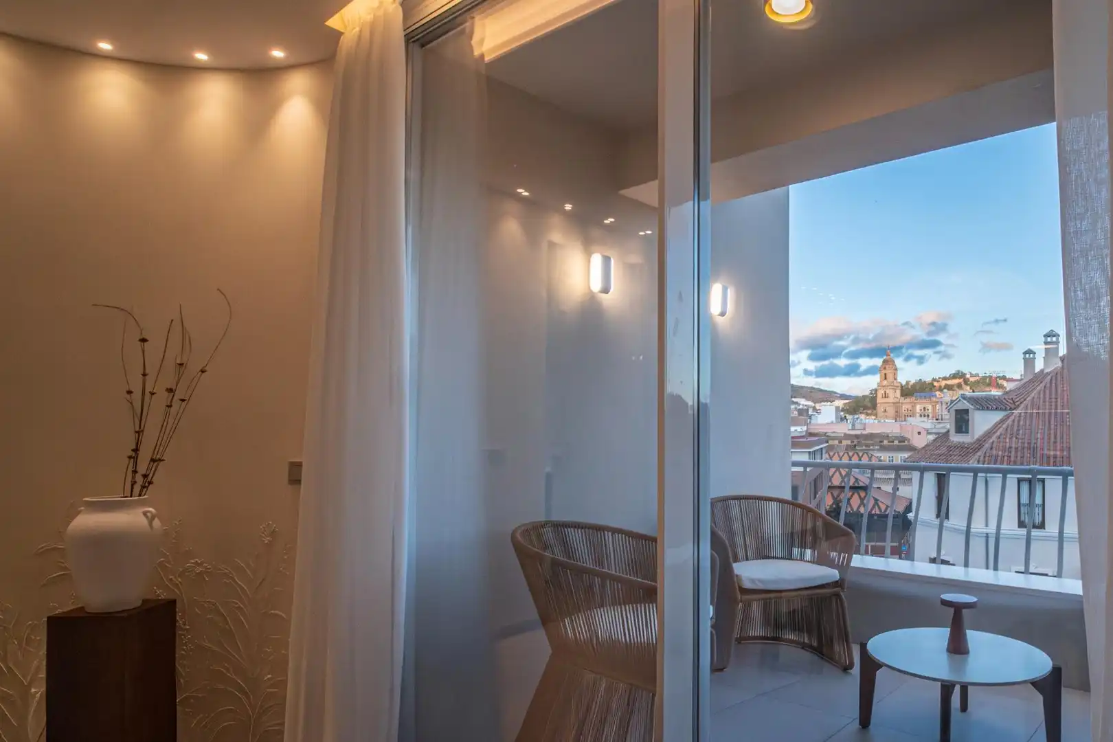 Bedroom of Flat for sale in Málaga  with Air Conditioner, Heating and Terrace