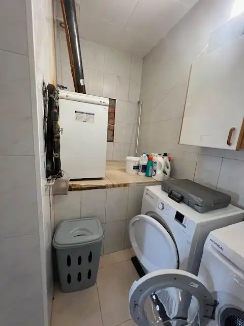 Badezimmer von Wohnung zur Miete in Solsona mit Klimaanlage, Heizung und Privatgarten