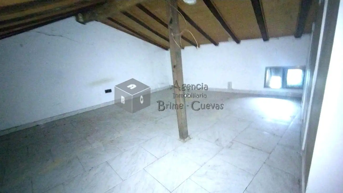 Oficina en venta en Mieres (Asturias)
