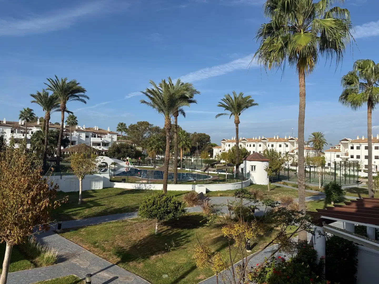 Apartament amb piscina en venda a La Barrosa, imagen 3