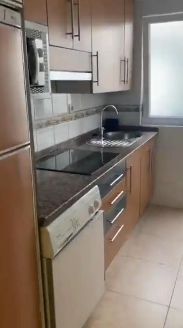 Piso con terraza en alquiler en Calle Tomillar 8, imagen 6