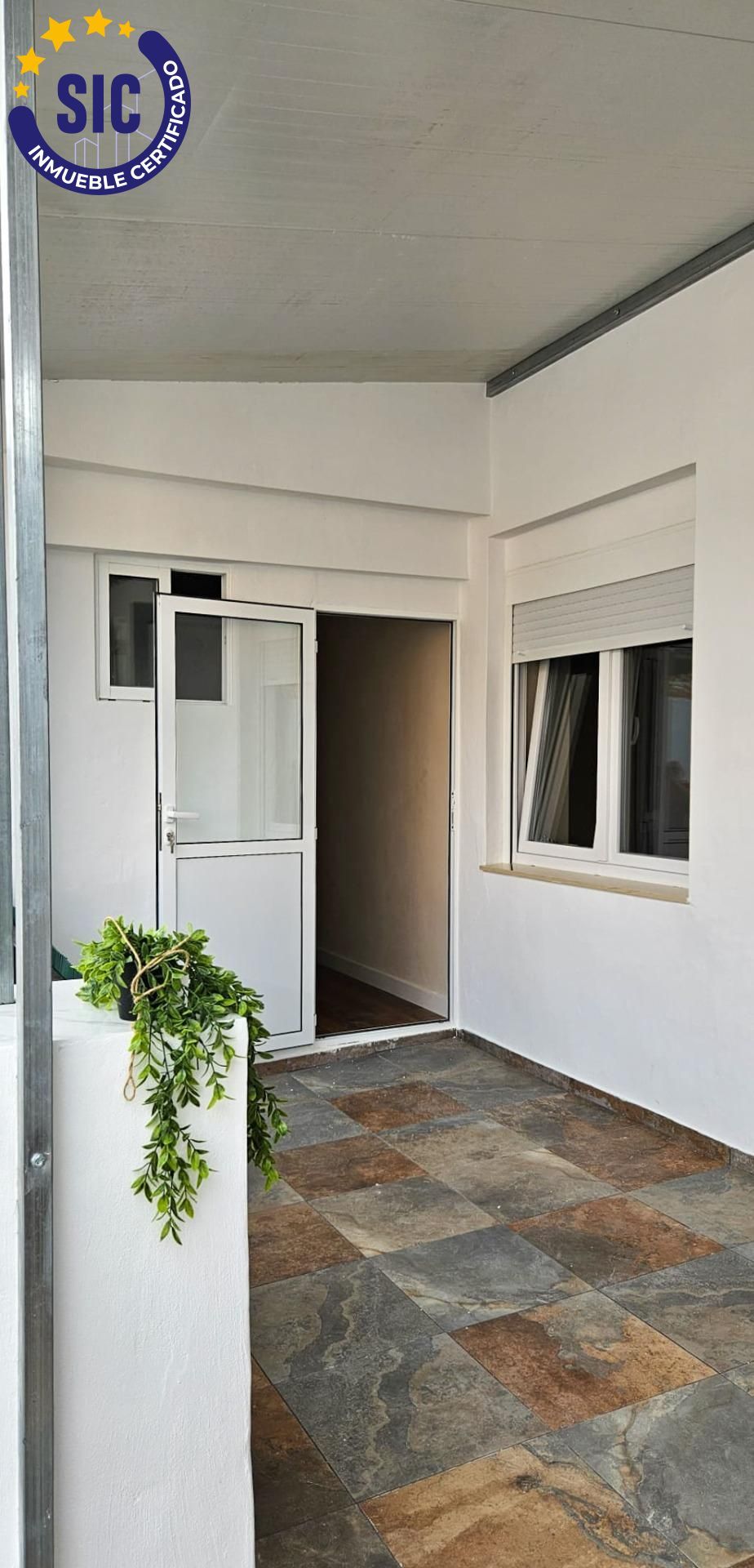 Flat for sale in Carcaixent  with Terrace and Balcony