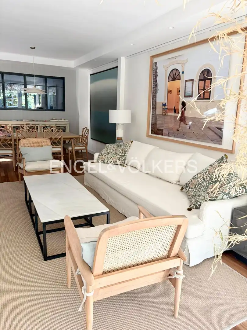 Sala de estar de Casa o chalet de alquiler en  Madrid Capital con Aire acondicionado, Calefacción y Terraza