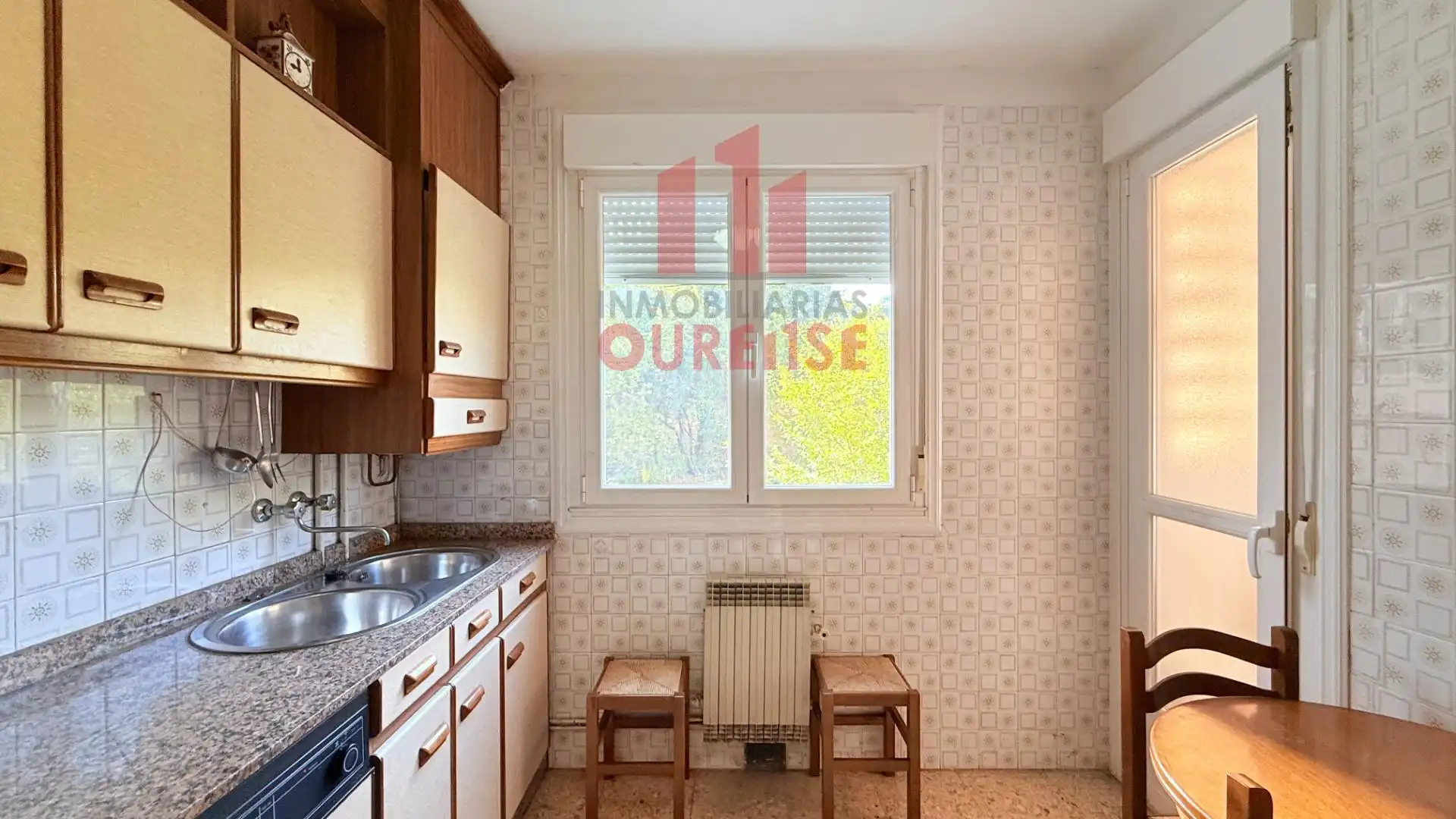 Cocina de Piso en venta en Ourense Capital  con Calefacción, Trastero y Balcón