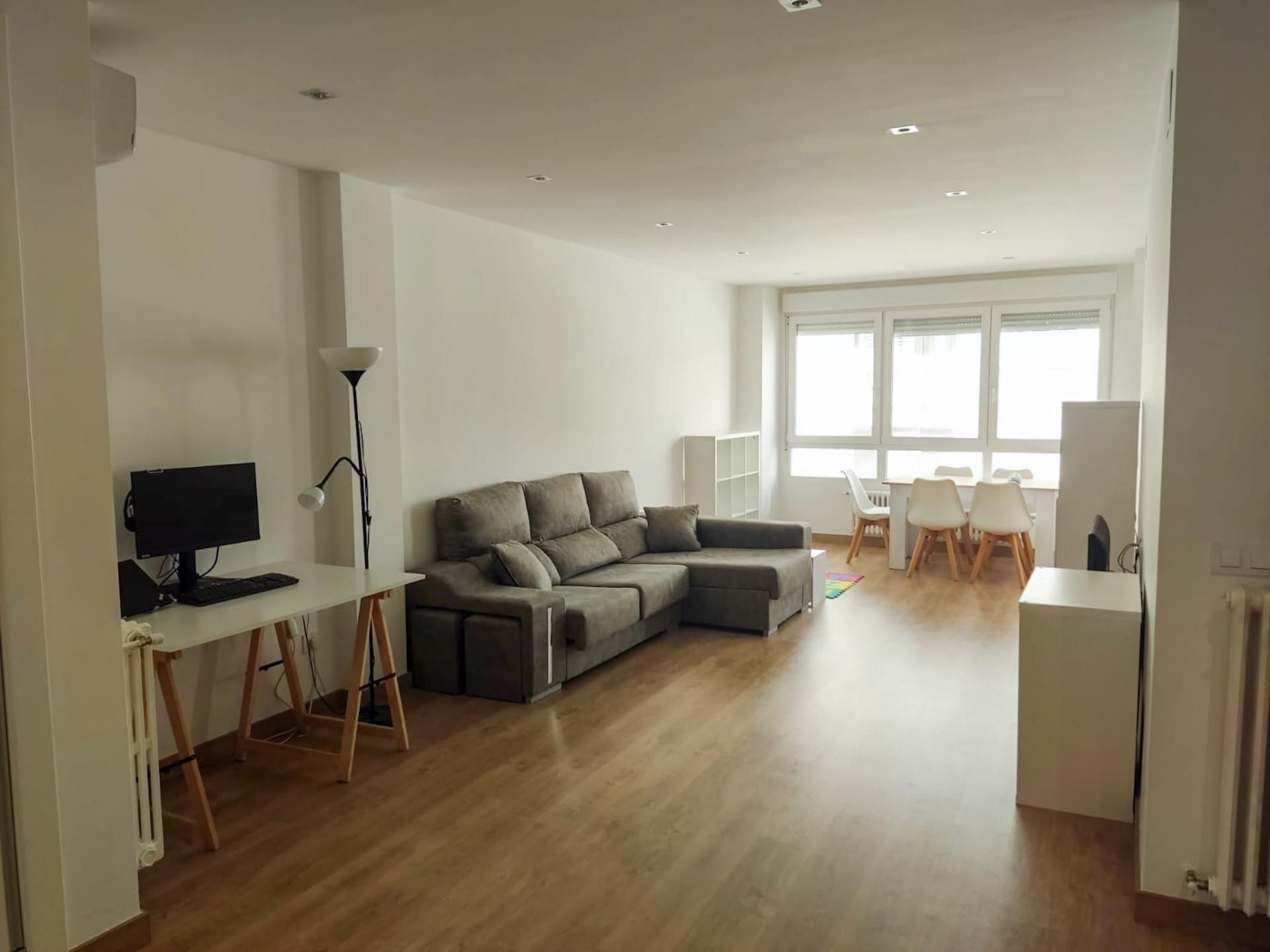 Sala d'estar de Pis en venda en  Albacete Capital amb Aire condicionat, Calefacció i Balcó