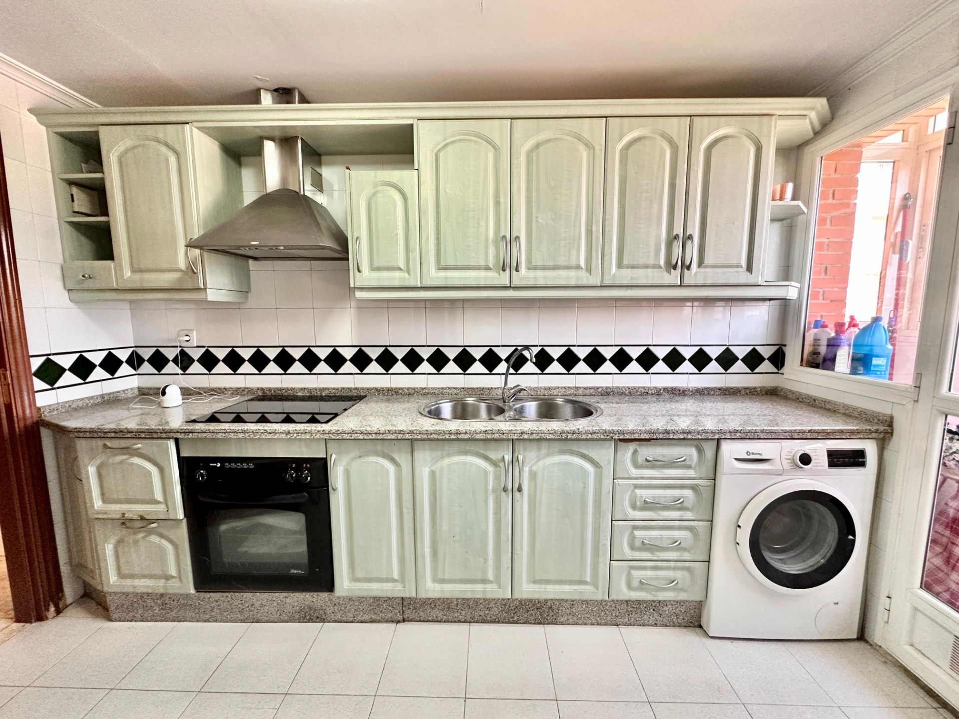 Kitchen of Flat for sale in Málaga Capital  with Air Conditioner, Terrace and Furnished