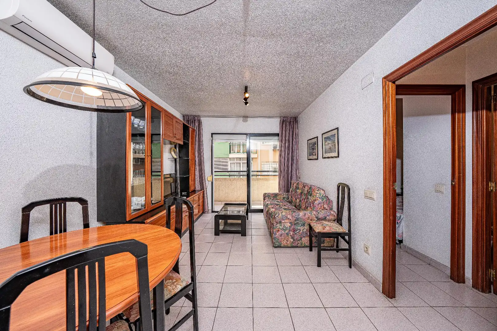 Appartement compact avec terrasse à vendre à Calle TOMAS ORTUÑO, imagen 2