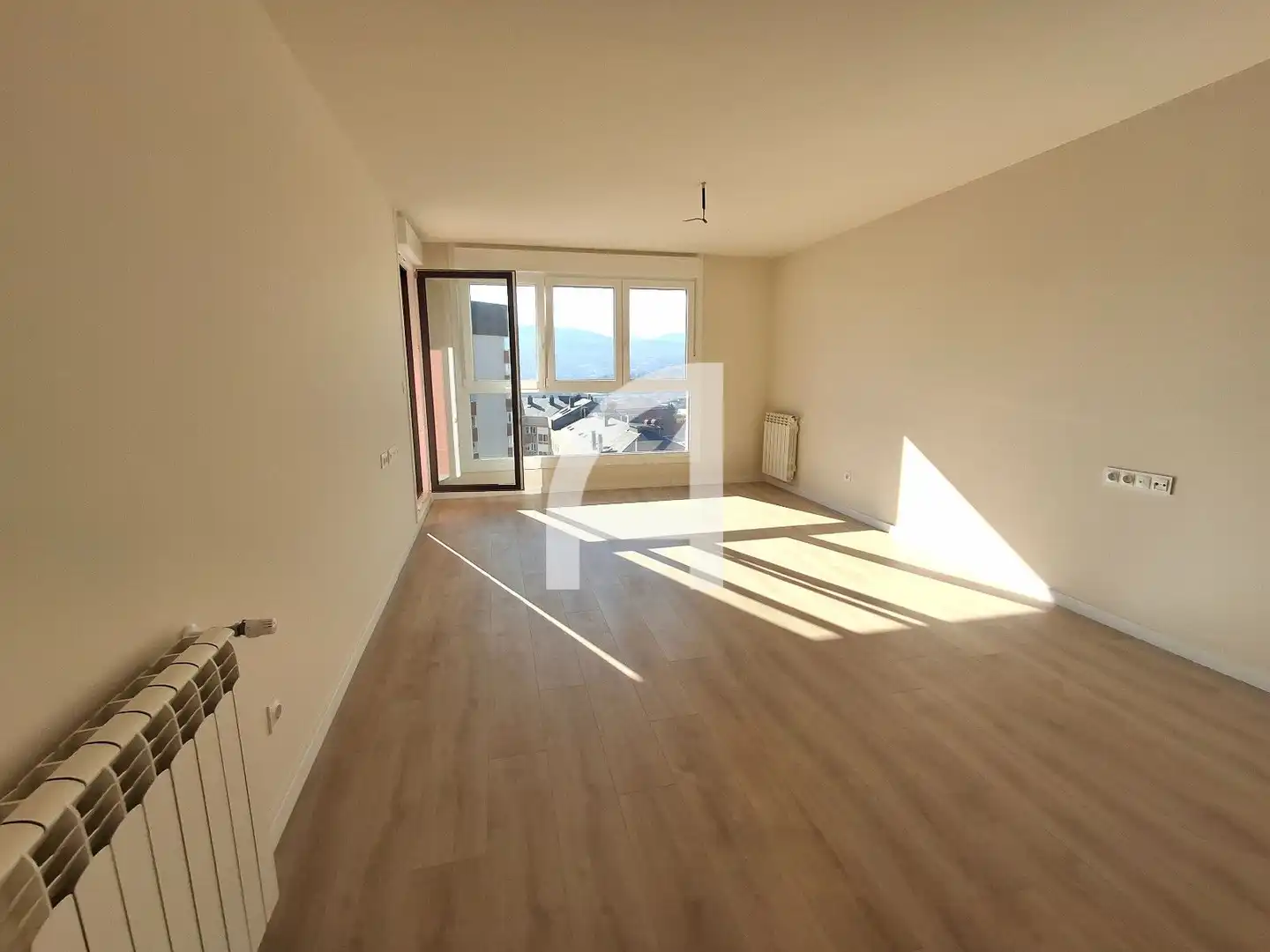 Sala d'estar de Pis en venda en Centro Urbano