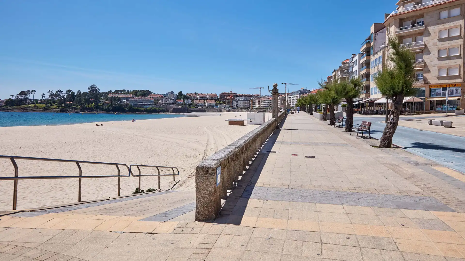 Vista exterior de Piso en venta en Sanxenxo con Aire acondicionado, Calefacción y Terraza