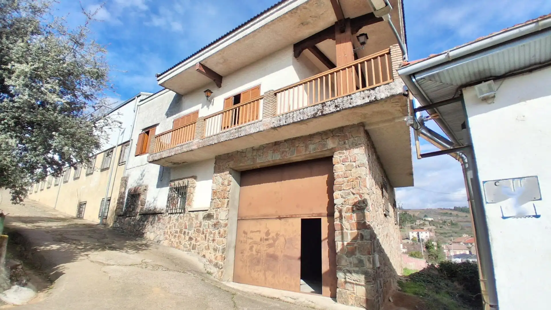 Vista exterior de Casa o chalet en venta en Sotoserrano con Calefacción, Terraza y Trastero