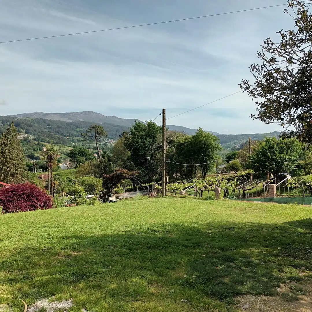 Haus oder Chalet zum Verkauf in Redondela mit Privatgarten, Abstellraum und Balkon